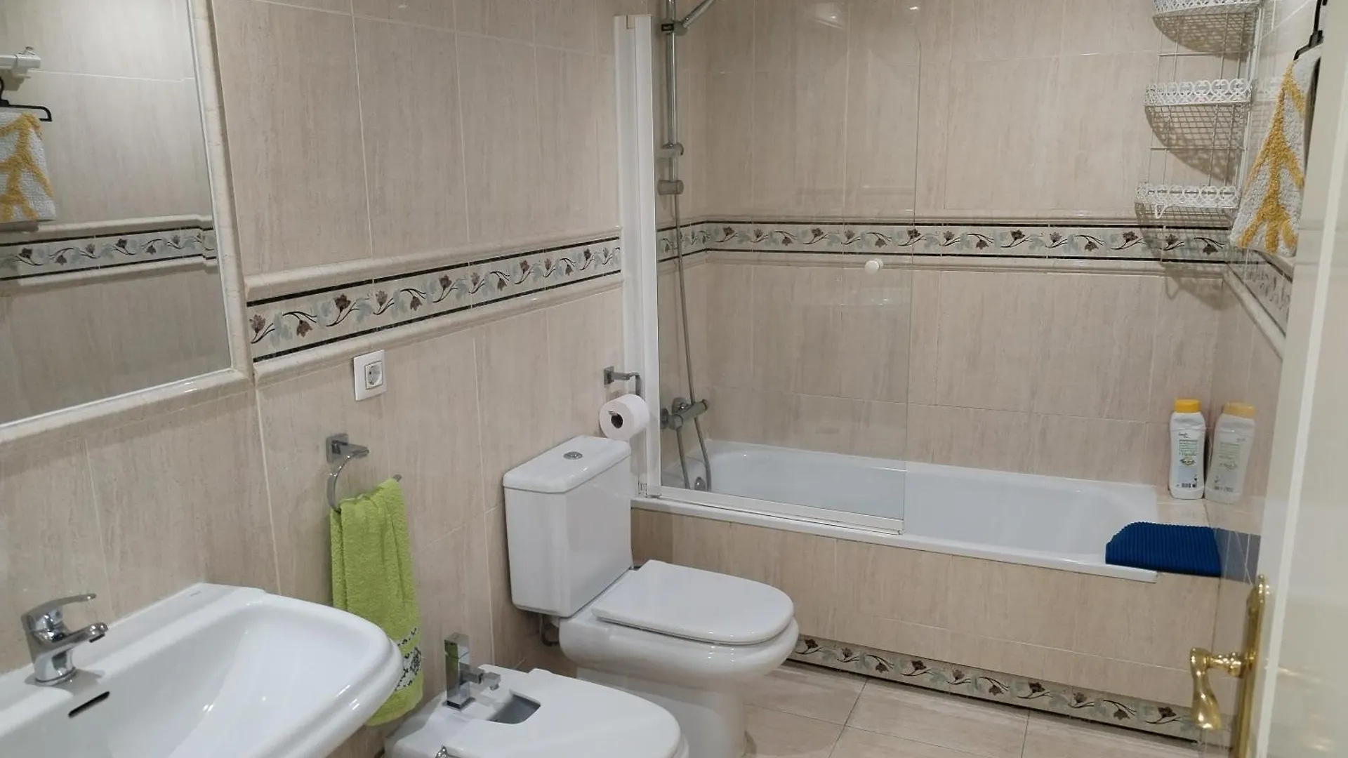Apartamento Con Parking Privado Gratis Incluido Cordoue Appartement